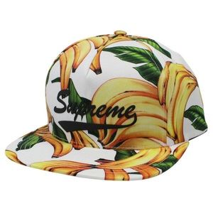 SOLD 💖 Supreme Banana Snapback